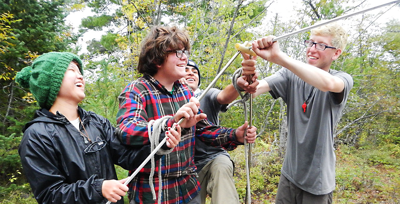 teens problem solving outside